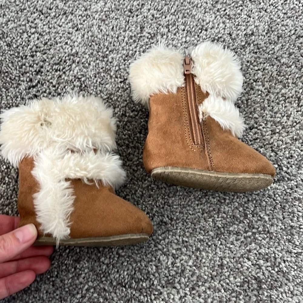 Michael Kors Infant Girl Grace Booties Size 1